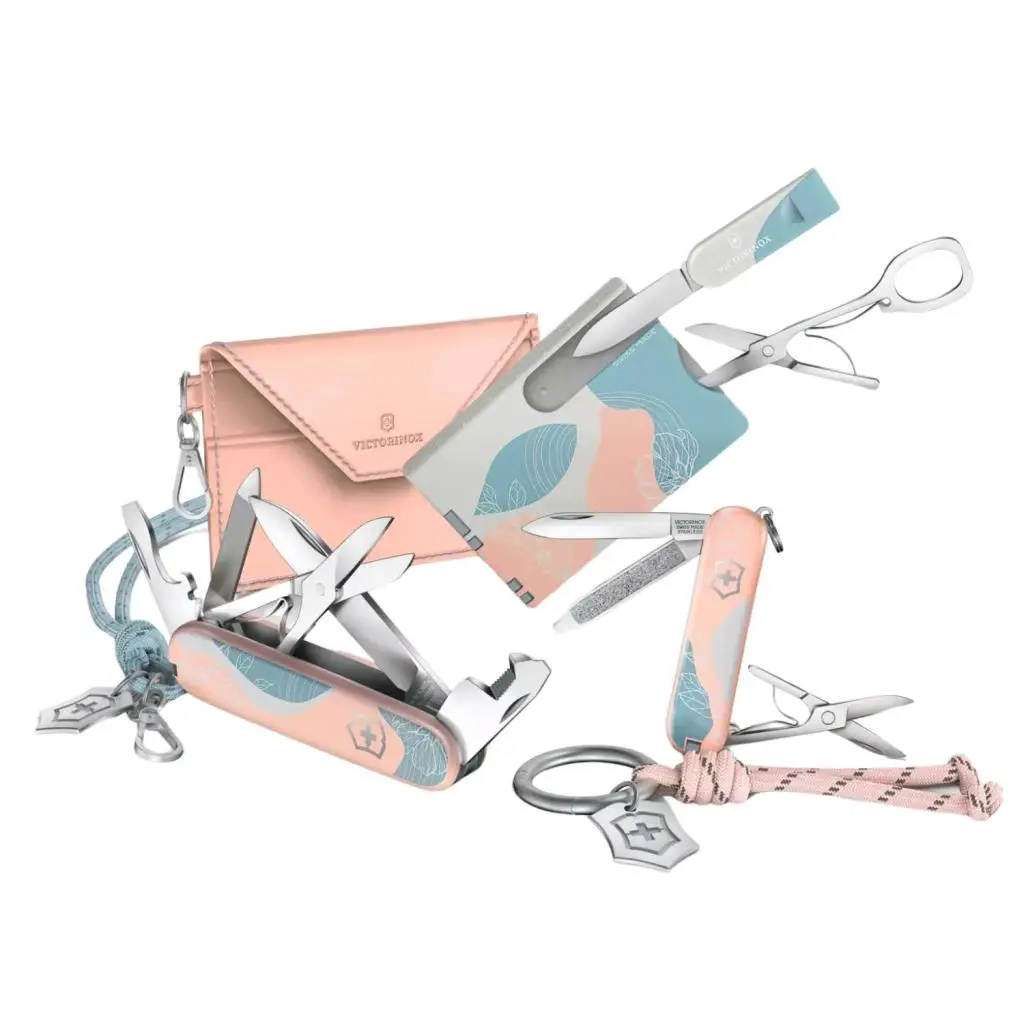 Classic SD Paris Style Çakı - Victorinox - 0.6223.E221 Classic SD Paris Style Çakı - Victorinox - 0.6223.E221