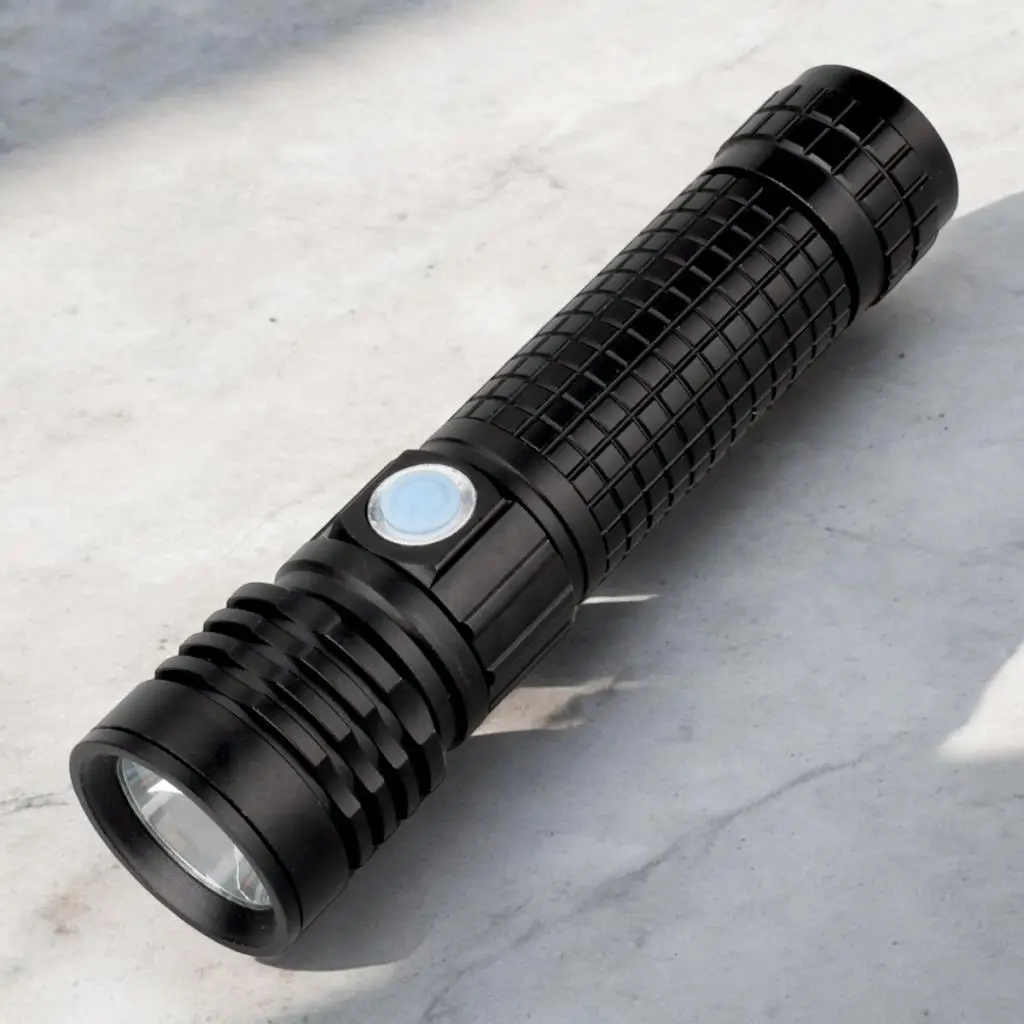 PANTHER PT-921 USB ŞARJLI EL FENERİ PANTHER PT-921 USB ŞARJLI EL FENERİ